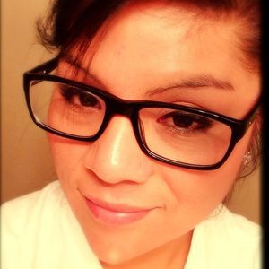 Meet your Posher, Rita